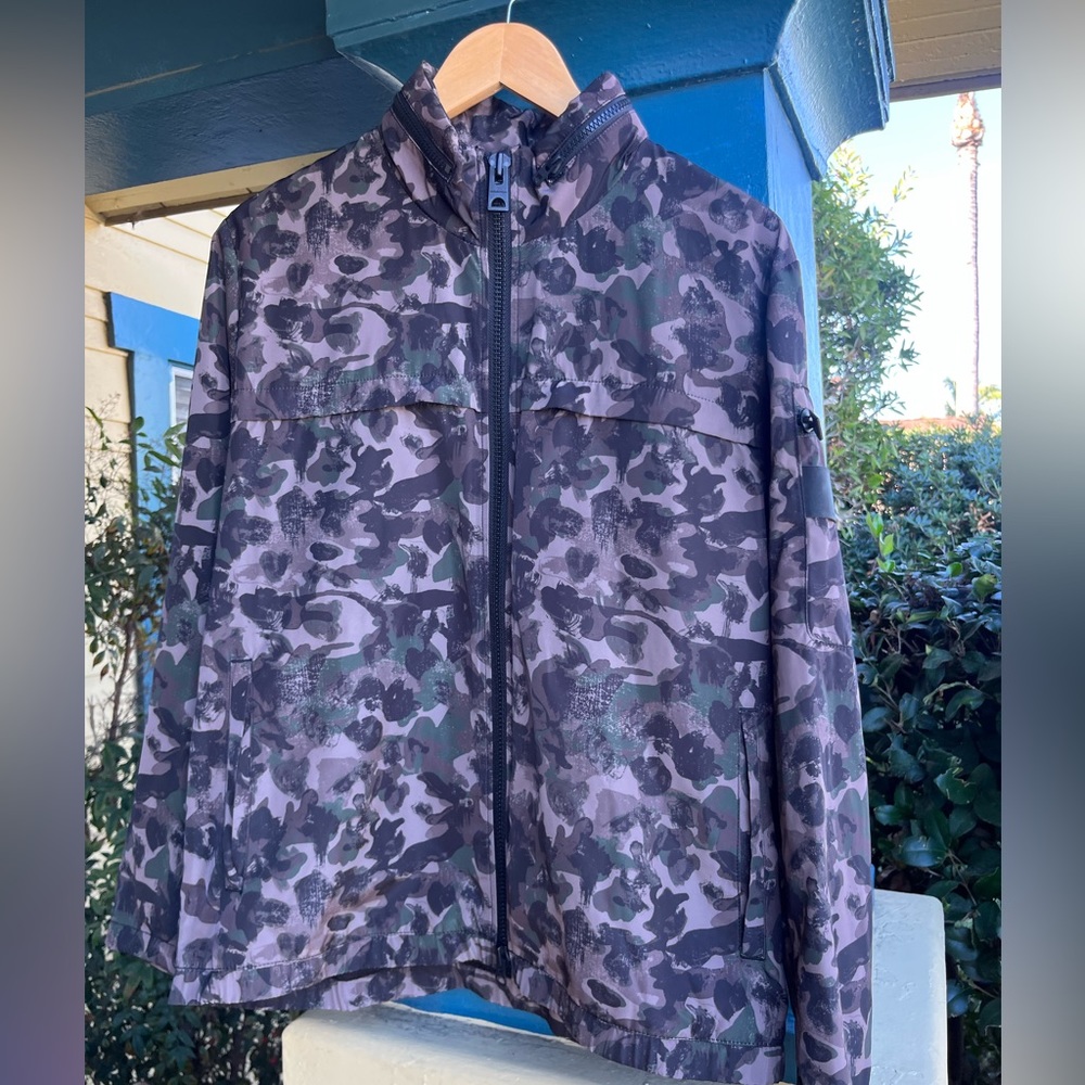 Men’s Medium Onitsuka Tiger x Andrea Pimpilio jacket with concealable hood